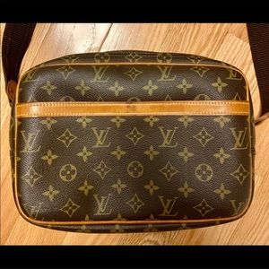 Louis Vuitton Reporter PM